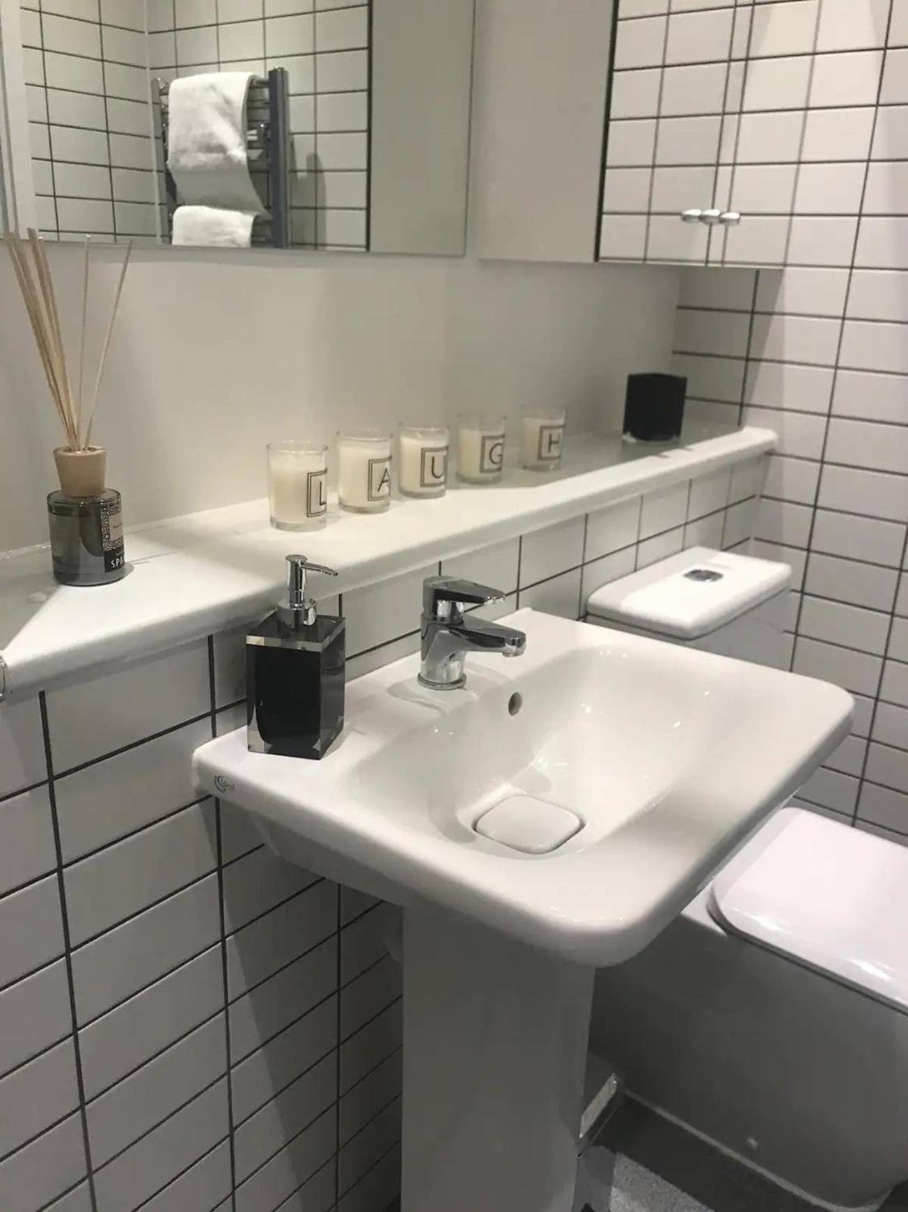 Apartment Charm Dwelling London